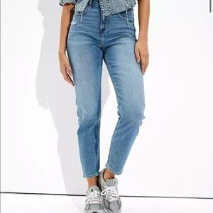 American Eagle Stretch Mom Jeans